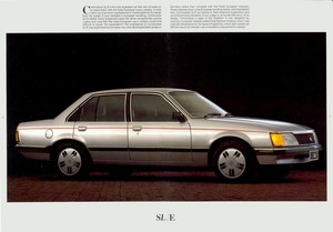 1981 Holden VH Commodore SLE-02.jpg
